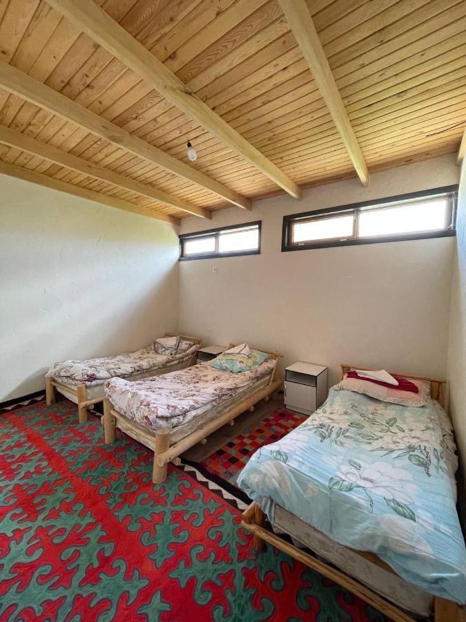 Guest House Guljan Bokonbayevo Zewnętrze zdjęcie