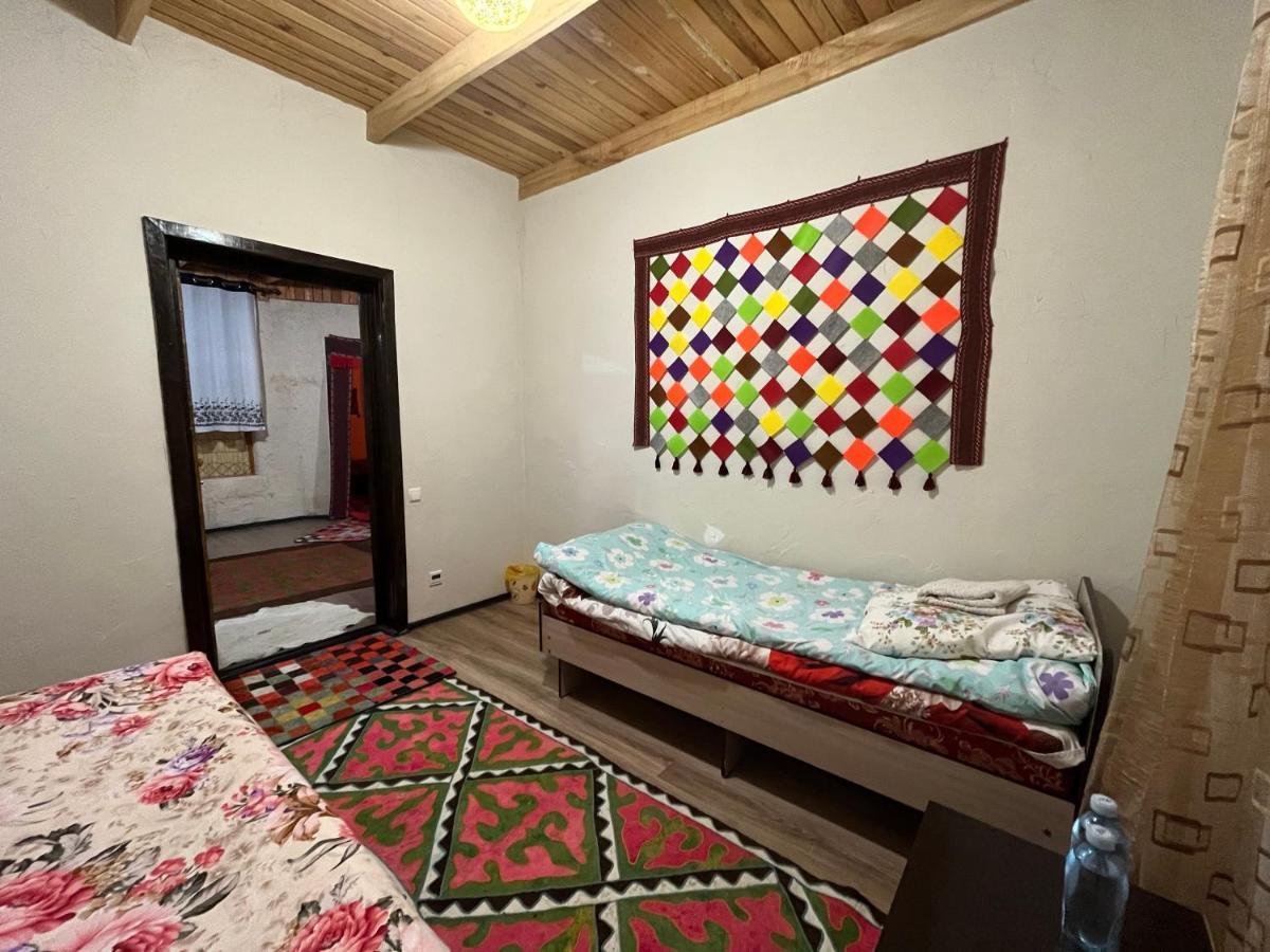 Guest House Guljan Bokonbayevo Zewnętrze zdjęcie