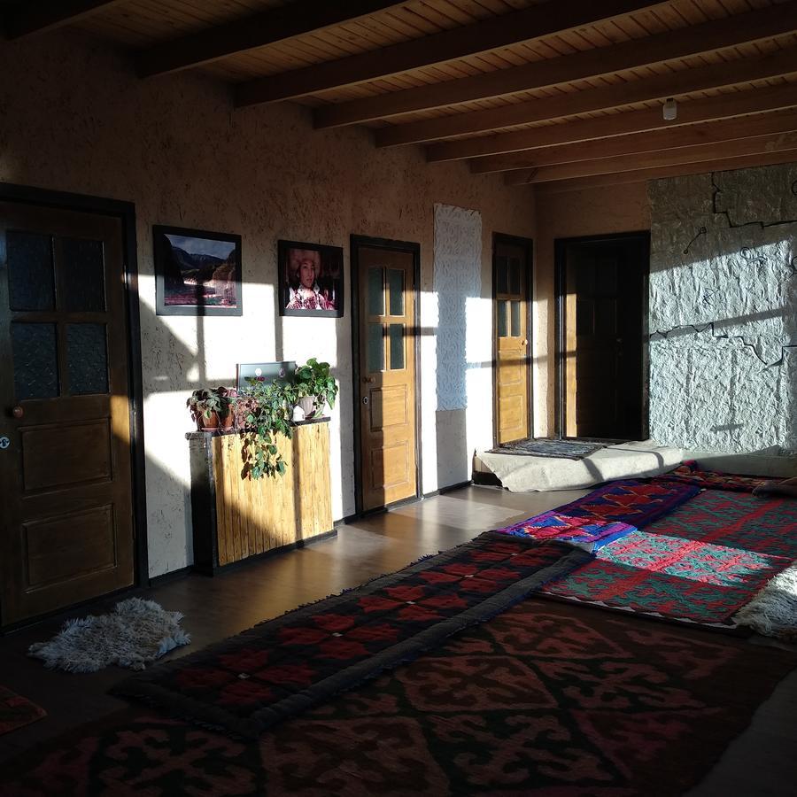 Guest House Guljan Bokonbayevo Zewnętrze zdjęcie