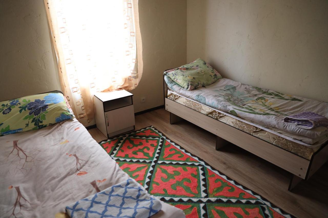 Guest House Guljan Bokonbayevo Zewnętrze zdjęcie